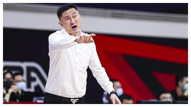 小莹一夜五次高潮十四部
